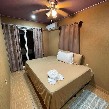 Mr, Crab Apartment Six Huts Экстерьер фото