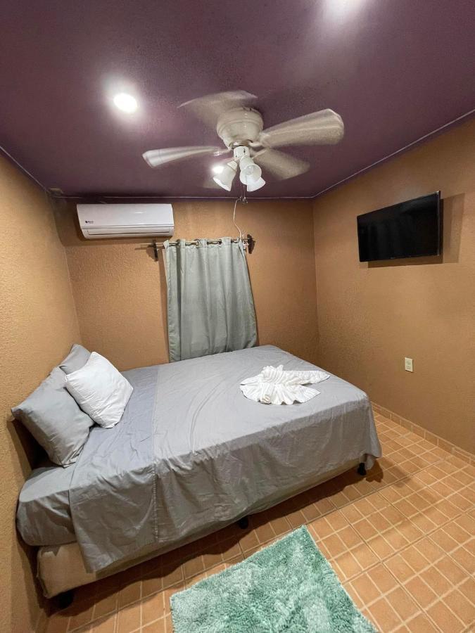 Mr, Crab Apartment Six Huts Экстерьер фото